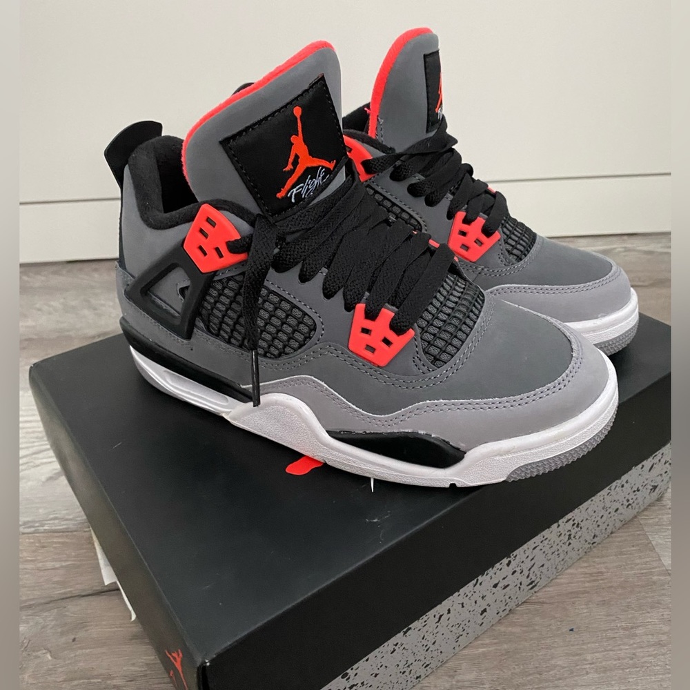 Jordan 4 infrared